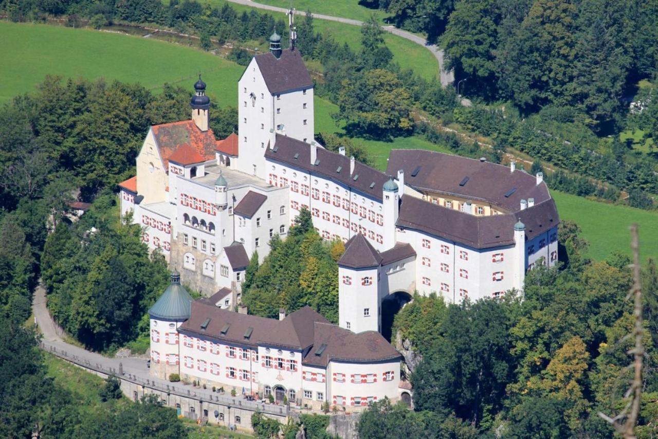 Top-Appartement Direkt An Der Kampenwandbahn Aschau im Chiemgau Exterior foto